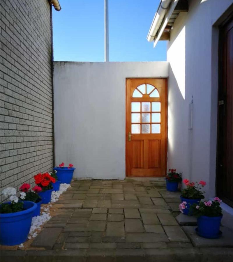 Bokkomblommetjie Lambertʼs Bay エクステリア 写真